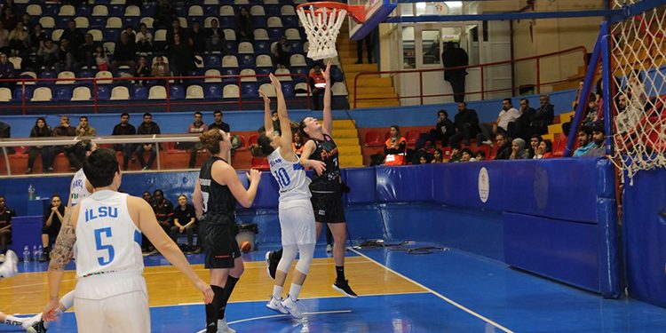 Hatay Büyükşehir Belediyespor: 74 – Carolo Basket: 66