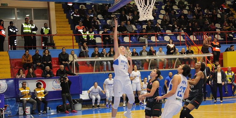 Hatay Büyükşehir Belediyespor: 74 – Carolo Basket: 66