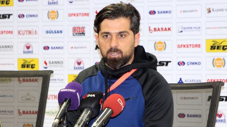 Haftalardır Takım Kimliğinden Uzağız