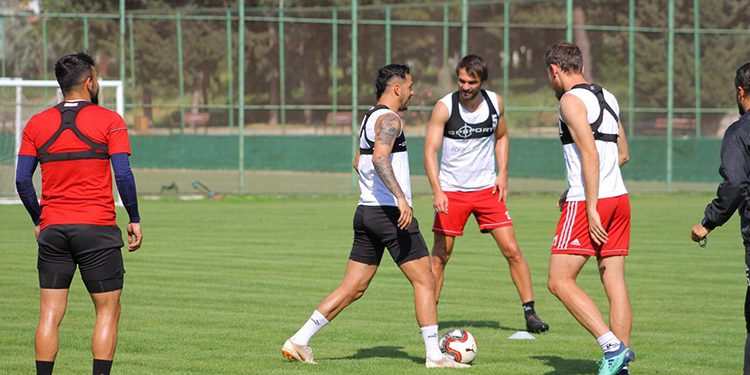 Hatayspor’umuz, Balıkesirspor Maçının Hazırlıklarını Sürdürüyor