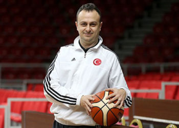 Hatay Büyükşehir Belediyespor, Antrenör Hakan Acer İle Anlaştı