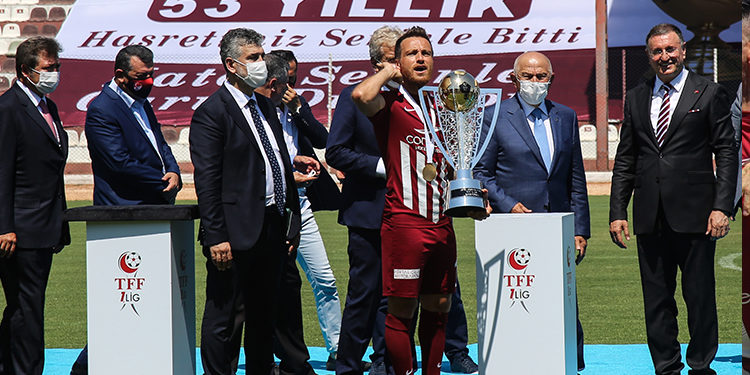 Hatayspor’umuz, Şampiyonluk Kupasını Aldı